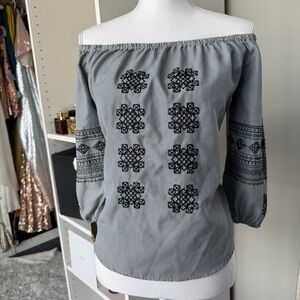 Sweet Wanderer Gray 3/4 Sleeve Off-the-Shoulder Blouse with Embellished Design